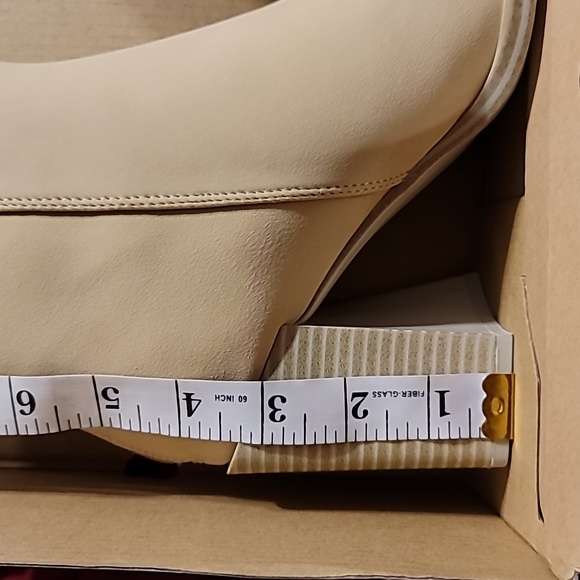 NIB  BACK ZIP BOOTIES SLIP ON CHUNKY HEEL POINTED CASUAL BOHO 6.5 3.25 HE… - Picture 11 of 12